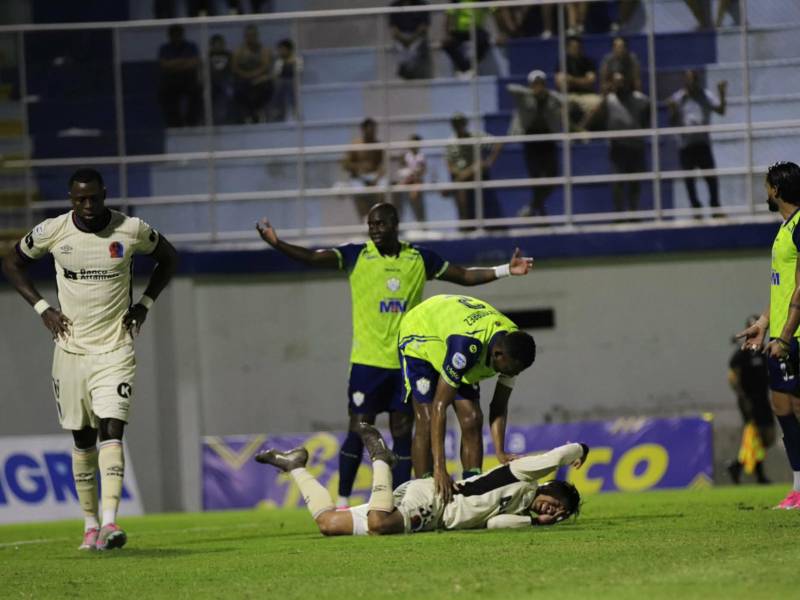 Michaell Chirinos se estaría perdiendo lo que resta de la temporada.