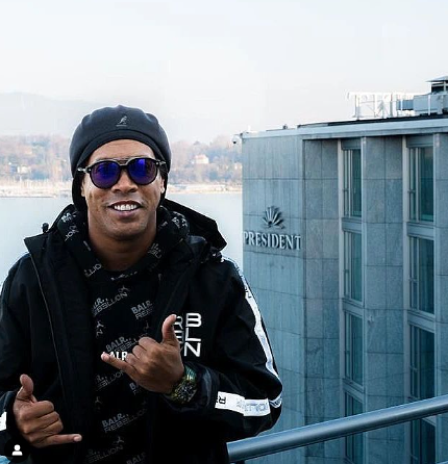 Sin duda alguna, ‘Dinho’ dejó huella en la Liga MX y una de las cosas que más extrañan son las fiestas que armaba el jugador en su vivienda.