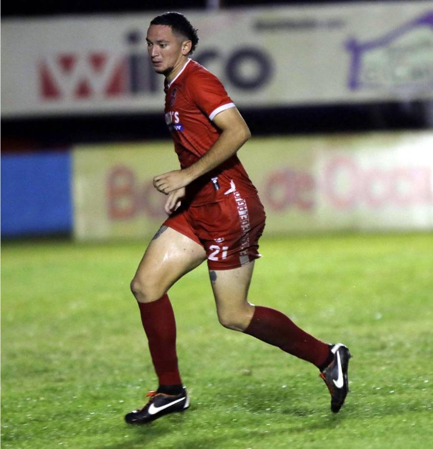 El defensa central Maynor Antúnez, que venía siendo titular con la Real Sociedad, sorpresivamente ha sido dado de baja por el club tocoeño y ahora jugará con el Social Sol de la Liga de Ascenso.