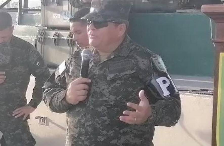 Muñoz se mostró anuente a someterse a una investigación para aclarar los hechos, al tiempo que fustigó que la intervención militar, para controlar los centros penales en Honduras, “nadie la detendrá, ni en broma”. 
