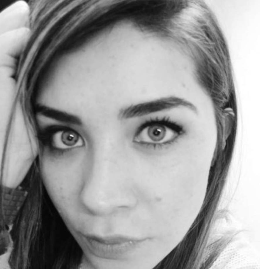 Daniela se mantiene muy activa en redes sociales, en contacto con sus fans.