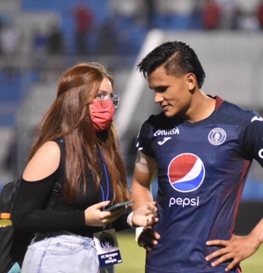 Denil Maldonado: El defensor hondureño tiene como pareja sentimental a Iving Bruni.