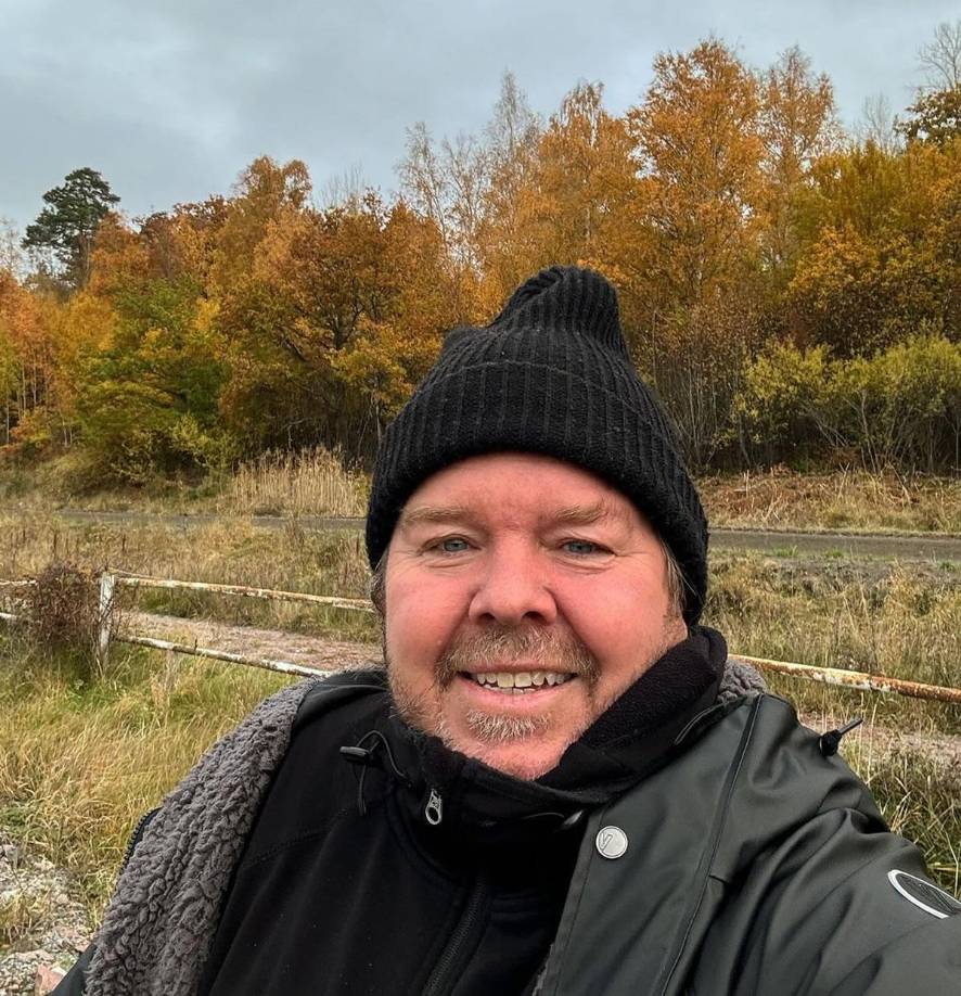 Una vez finalizada su carrera deportiva, cambió su perspectiva tras conocer al inventor Goran Edlund. Su compatriota había inventado una boquilla de aspiradora más ligera y eficaz: una nueva herramienta en la que el exjugador decidió invertir.