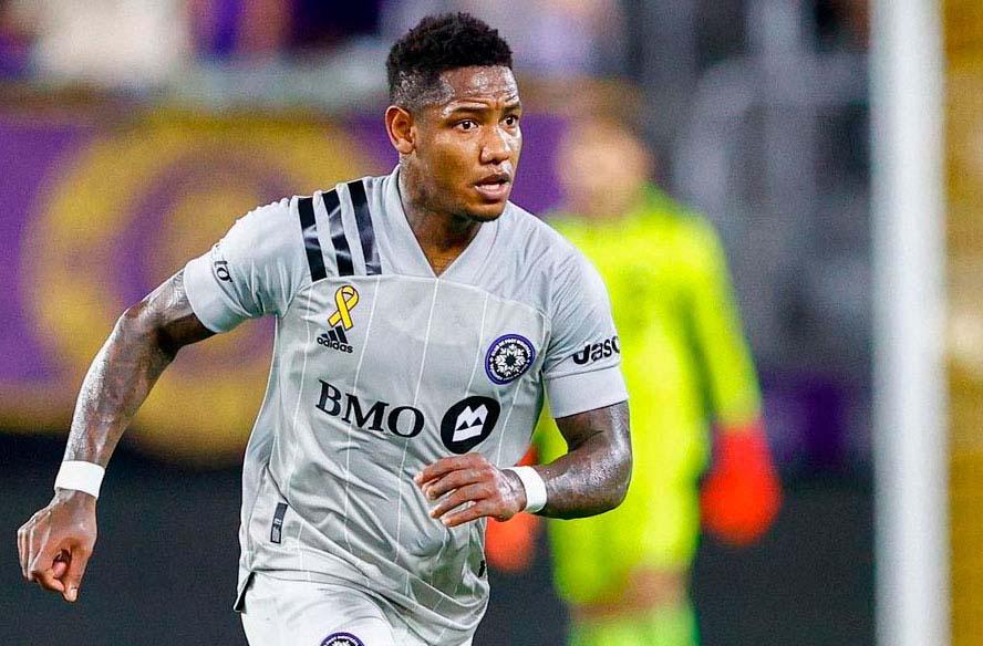 Enfado en Romell Quioto luego que ladrones ingresaron a la casa de su madre