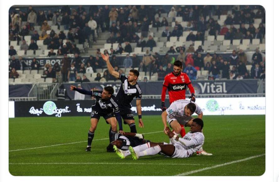 Alberth Elis: Piden oración por él y se conoce su estado de salud