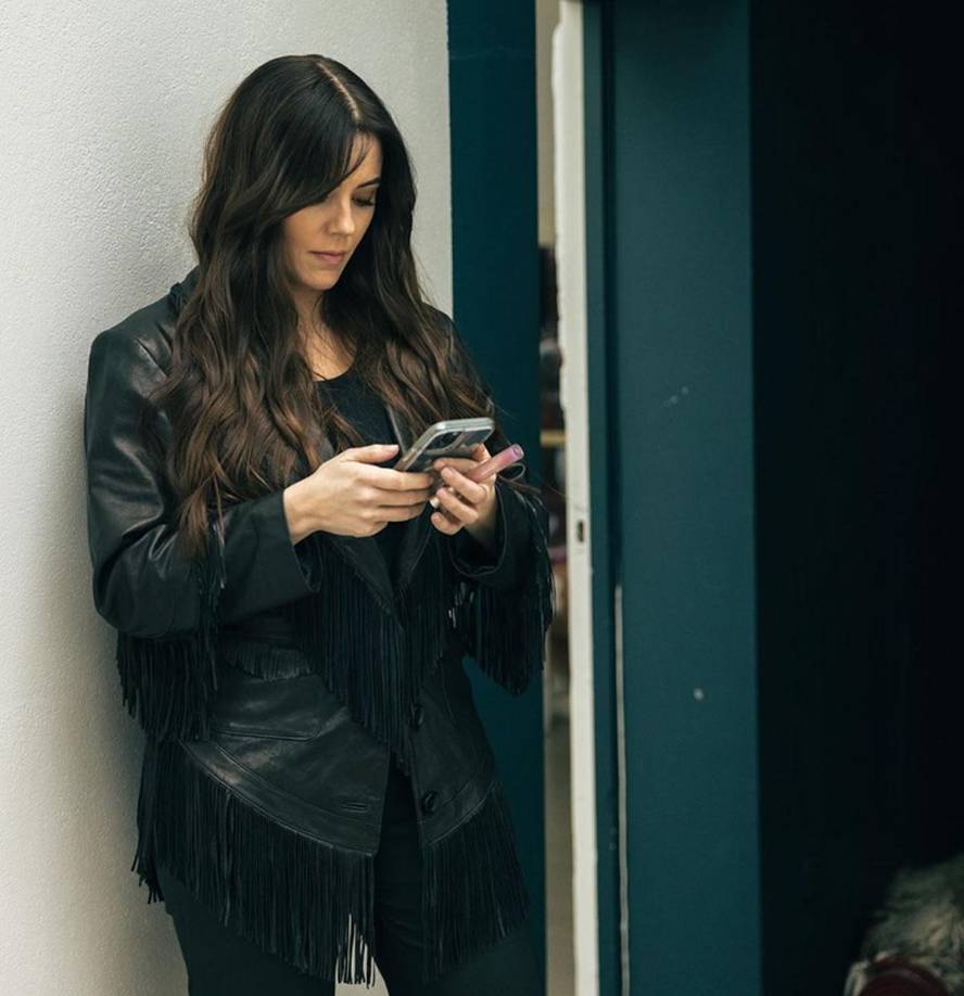 La cantante Marion Ravn fue una de las 15 famosas a las que mandó el mismo mensaje el futbolista noruego John Arne Riise.