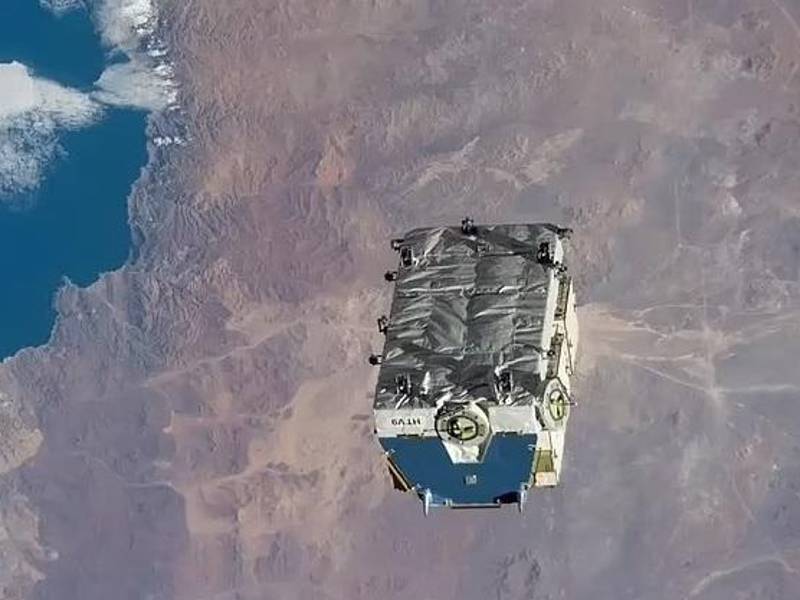 Los escombros expulsado desde la Estación Espacial Internacional (EEI) cayeron sobre una residencia en Florida.