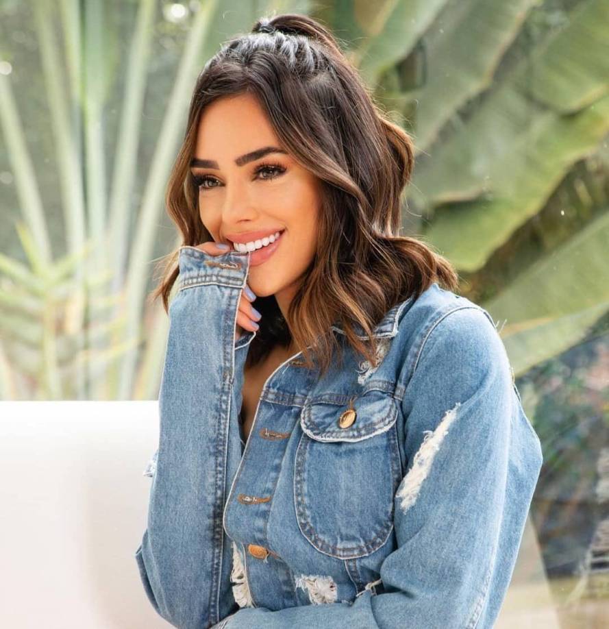 “Le tengo mucho cariño a él (Neymar) y a toda su familia. Pero por favor, dejad de involucrar mi nombre. Gracias”, indicó la joven brasileña mediante su cuenta oficial de Instagram.