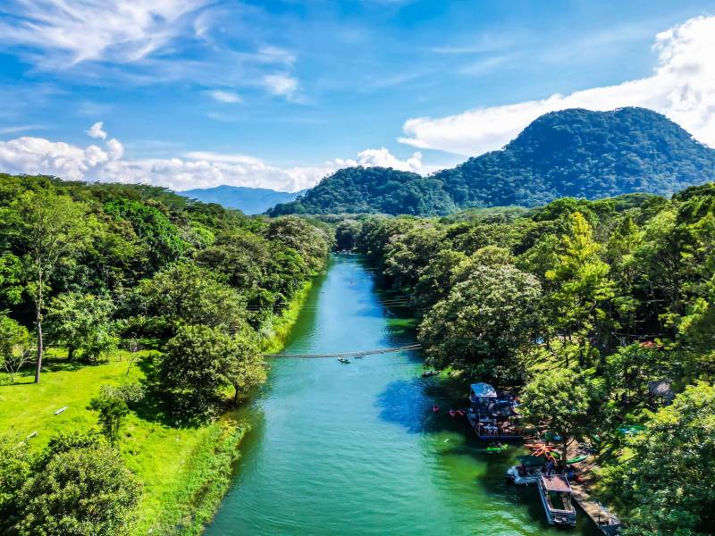 La oportunidad perfecta para descubrir destinos únicos, desde las playas de Tela hasta las ruinas de Copán.