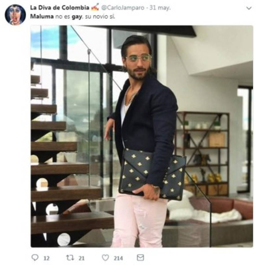 La imagen también dio pie para reavivar los rumores sobre la presunta homosexualidad del cantante de 24 años.