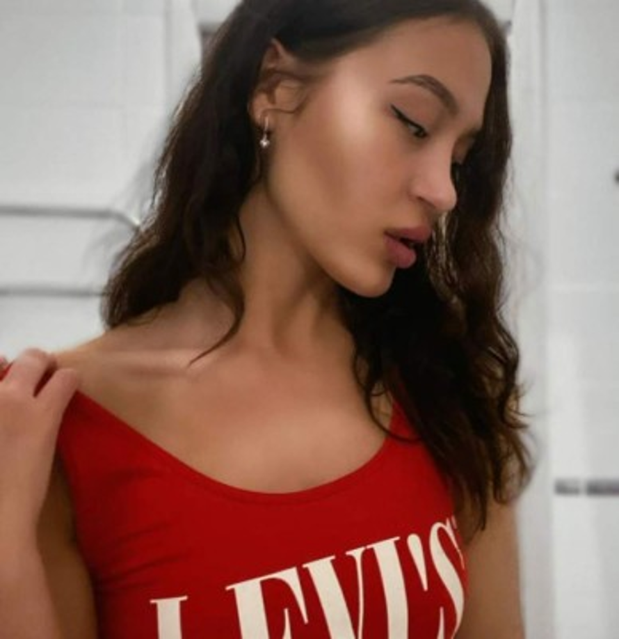 Las autoridades quedaron atónitas cuando al momento del levantamiento encontraron un misterioso mensaje en la mano de la Kristina<br/>