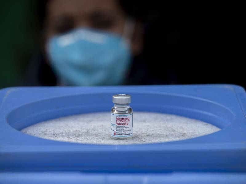 El Gobierno de Estados Unidos anunció la semana pasada un plan para garantizar la disponibilidad de las vacunas contra la covid-19 a los niños de menos de 5 años. Fotografía: EFE