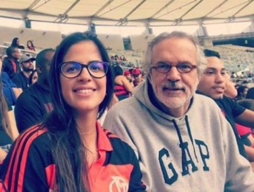 La novia de Emiliano Sala también es seguidora del fútbol y simpatiza por el Flamengo de Brasil.