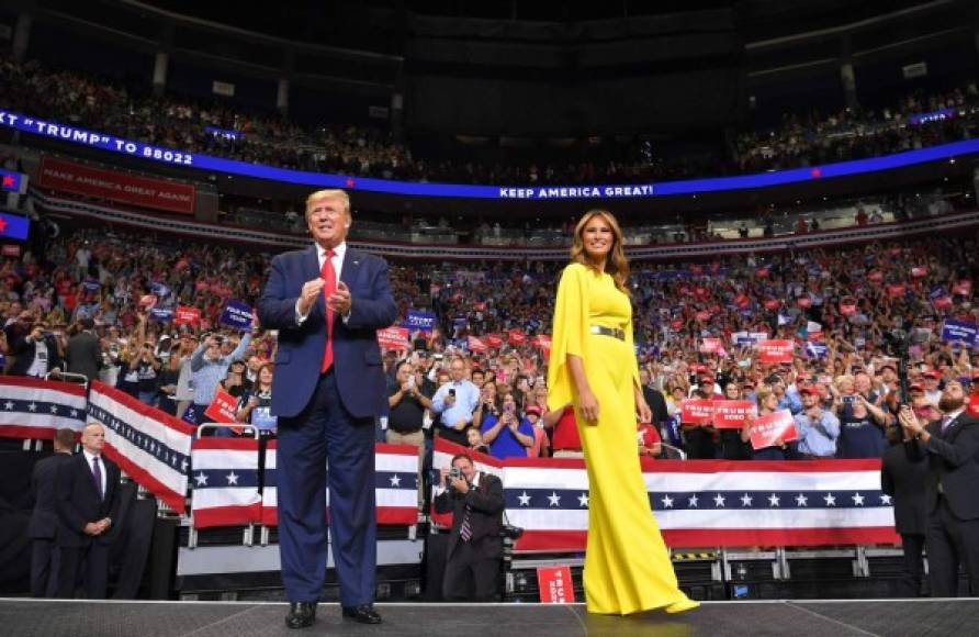 Melania acompañó a Trump en el evento político.