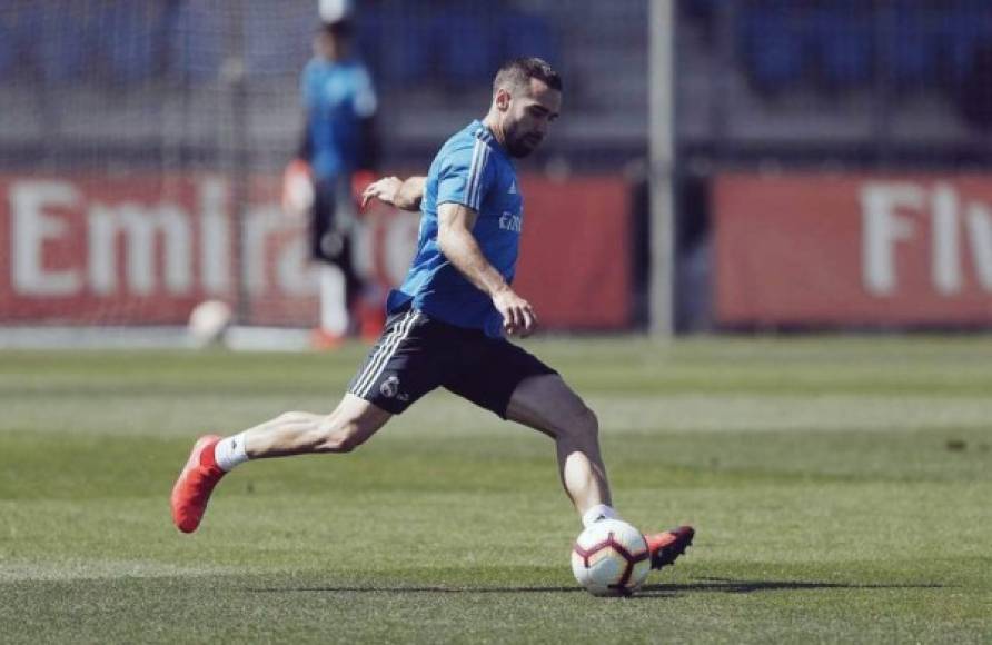 Dani Carvajal: Seguirá siendo el lateral por la banda derecha del Real Madrid.
