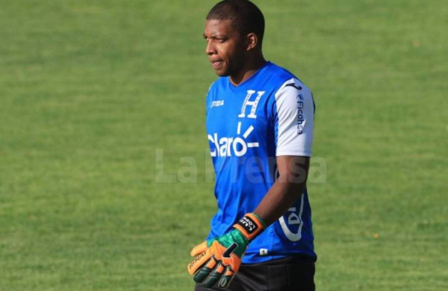 Luis 'Buba' López - Buscando ser tomado en cuenta en la Selección de Honduras, el portero dejó el equipo Los Angeles FC de la MLS para volver al Real España debido a la poca participación y ahora es titular en la Máquina.