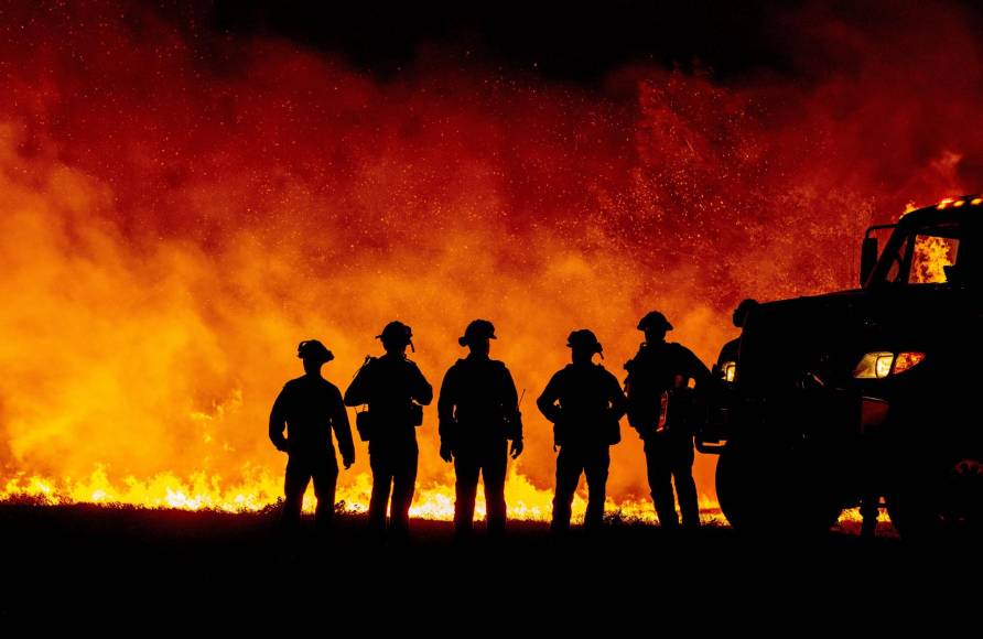 Durante un mes, 35.000 hectáreas se quemaron y 1.500 viviendas y locales quedaron destruidos, incluida la casa de los Phleger. La reconstrucción estaba completa y la pareja de enfermeros estaba apenas a días de recibir el visto bueno del inspector de edificios, pero la naturaleza volvió a golpear.