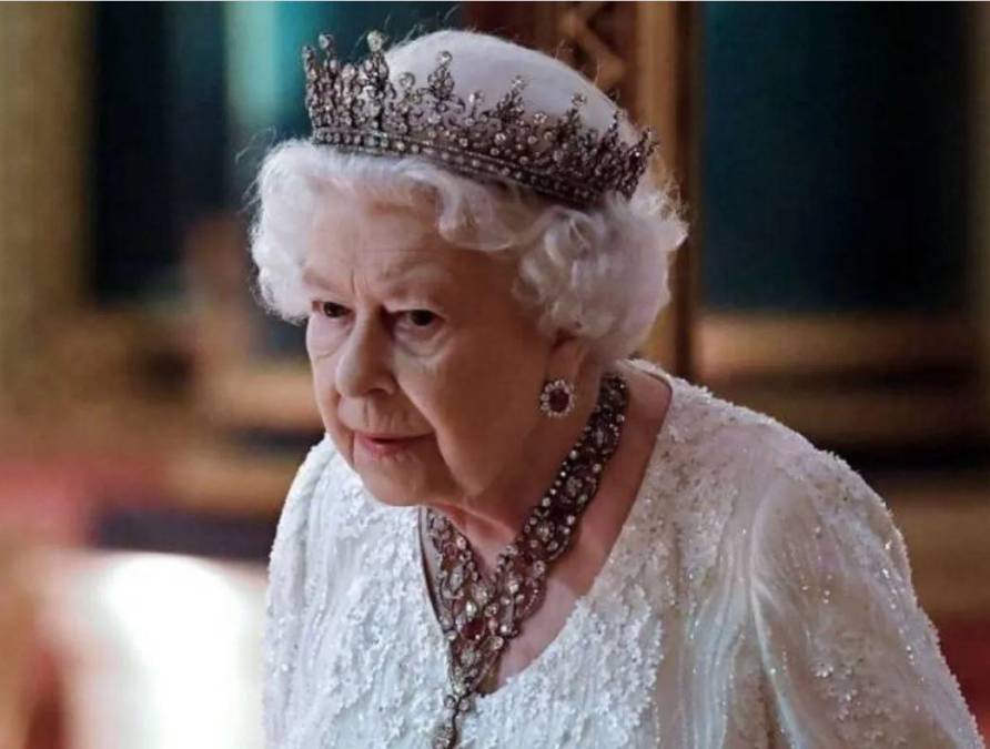 ¿Qué hacía exactamente la reina Isabel II?