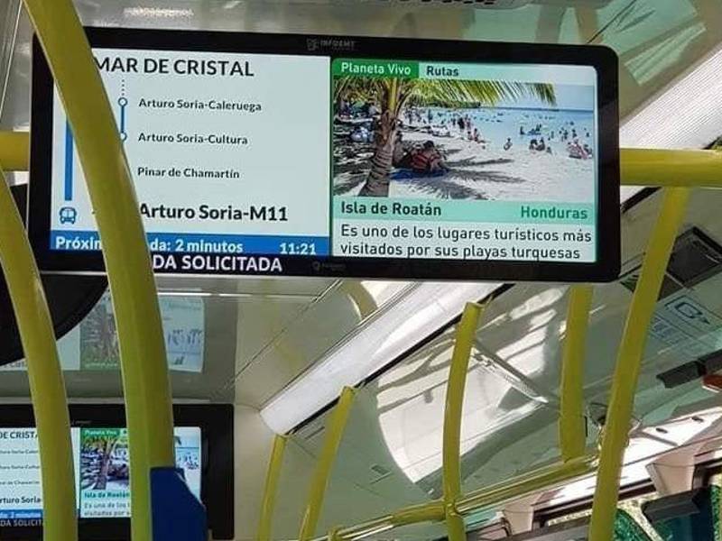 En el transporte público de Madrid se promociona a Roatán, la paradisiaca isla en el Caribe de Honduras.