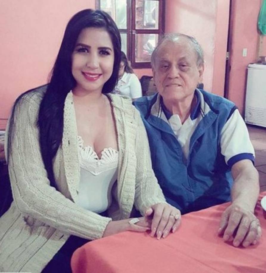 Zoé Herrera es una de las hermosas hijas de Chelato Uclés, el entrenador hondureño que clasificó a Honduras al Mundial de España de 1982. La chica cuenta con 24 años de edad.