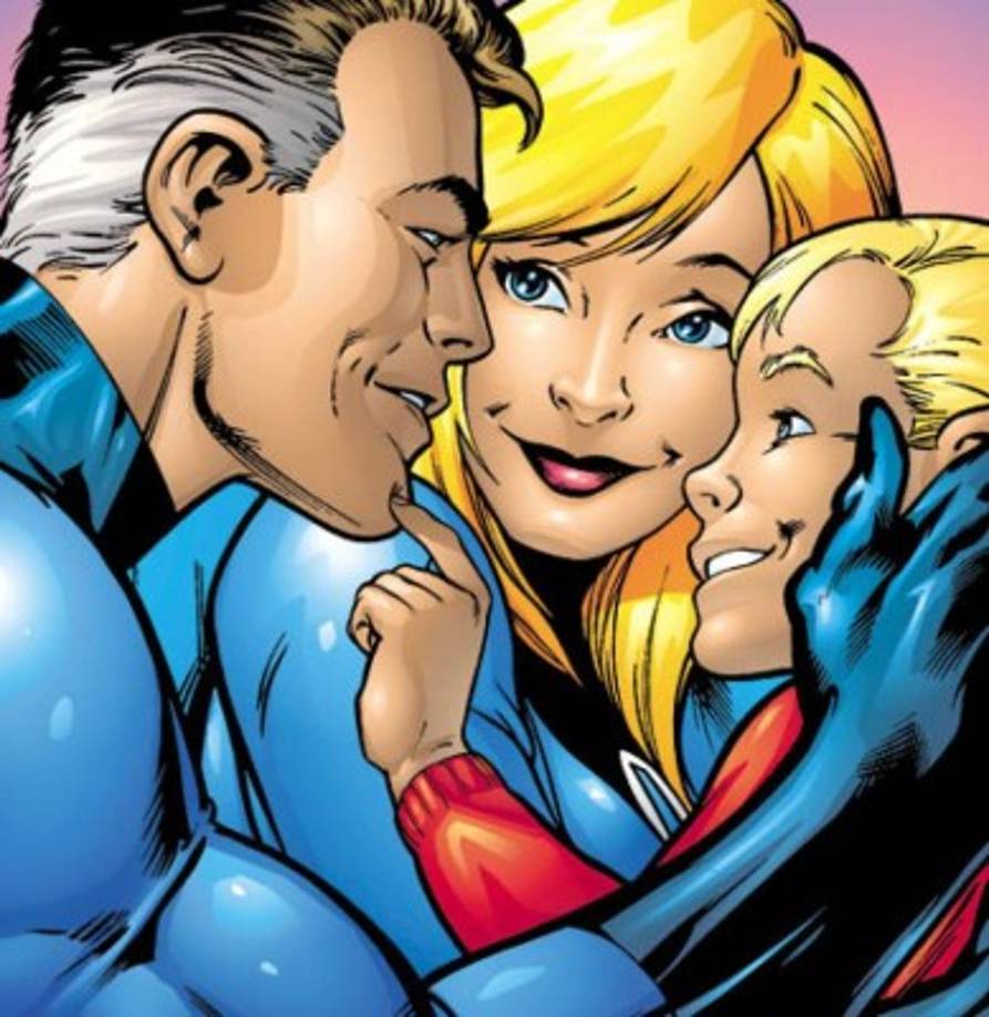 El hijo del Señor Fantástico y la Mujer Invisible, FRANKLIN RICHARDS nació como un mutante que manifestó sus inmensos poderes a temprana edad. Sus poderes, que incluyen la capacidad de crear 'universos de bolsillo' a voluntad, carecen en realidad de medida y parecen ir incrementándose a medida que crece y se convierte en adulto.