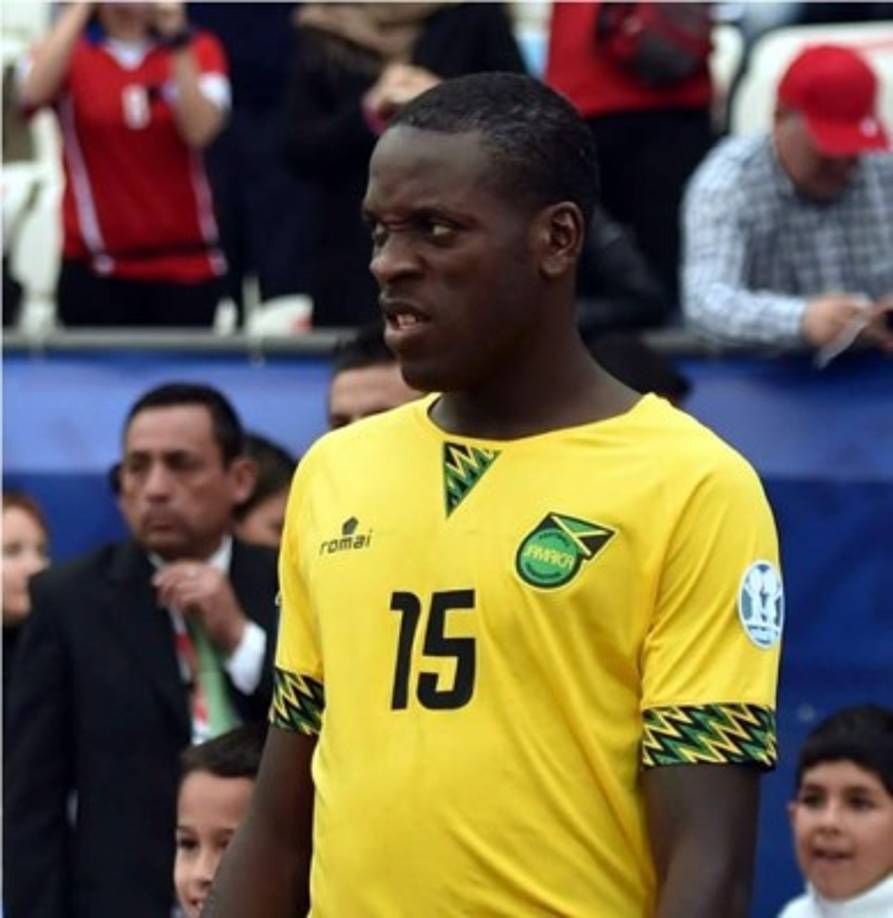 Je-Vaughn Watson, centrocampista de Jamaica, 32 años.