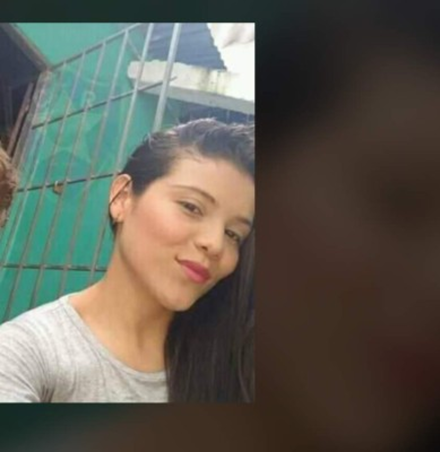 Everson Rodríguez Ortiz, padre de la menor, encontró a su pequeña postrada en la cama, en medio de un ‘charco’ de sangre con varias puñaladas en su cuerpo.