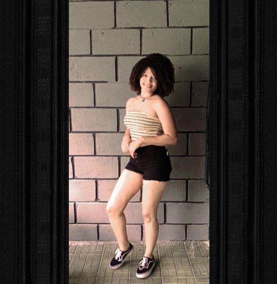 Génesis Cerrato, en cambio, era una bailarina de música punta.