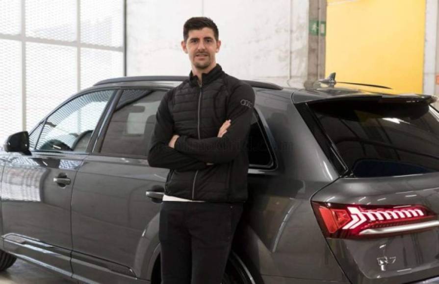 Courtois: El portero titular del Real Madrid se decidió por un Q7 50 TDI quattro que anda en un precio de 78.130 euros.