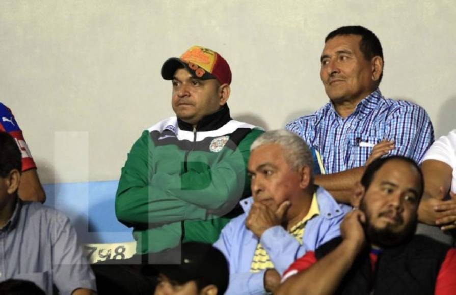 En las gradas del estadio Nacional estuvo el representante del Deportes Tolima de Colombia, Miguel Augusto Prince, quien le dio seguimiento a su compatriota Yustin Arboleda.