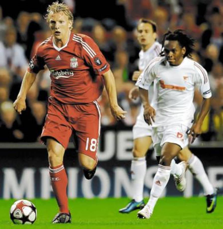 El catracho tuvo la oportunidad de jugar su segunda Champions, sin embargo, su equipo cayó eliminado en la ronda de los Play-Offs. Durante su participación enfrentó a equipos como la Florentina, Liverpool y el Olympique de Lyon. 