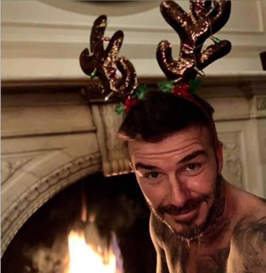 David Beckham colgó esta imagen en su cuenta de Instagram de como disfruta la Navidad.