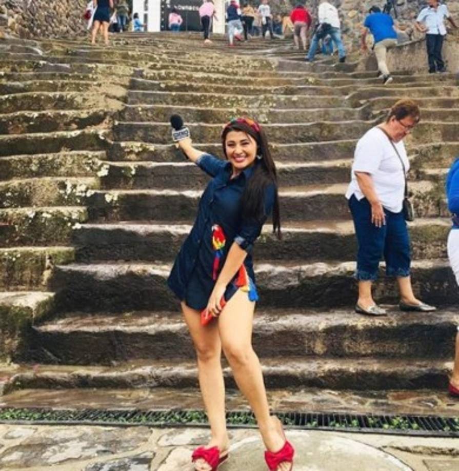 En su cuenta oficial de Instagram Milagro Flores enamora a miles de hondureños con sus publicaciones y fotografías captadas en diversas situaciones.