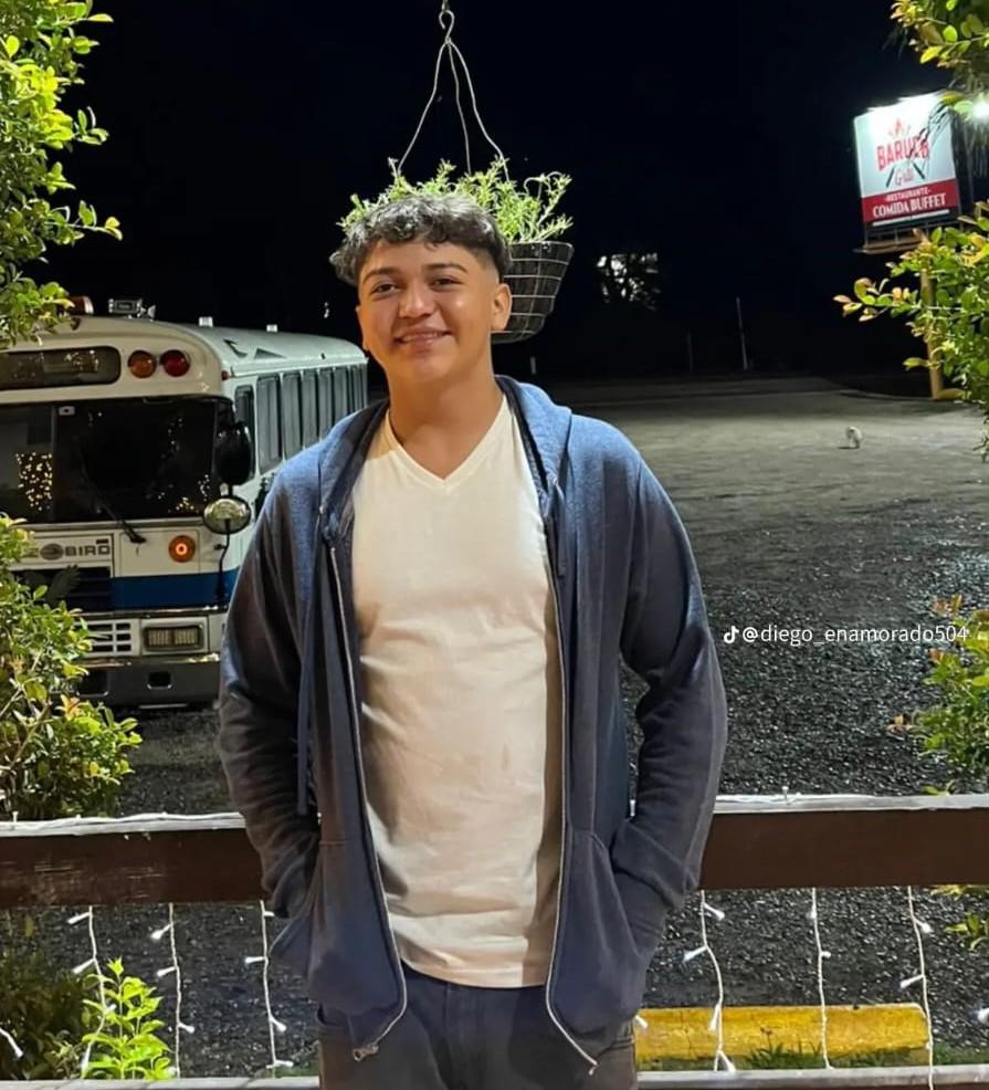 ¿Quién es el jovencito conductor del rapidito que cayó a hondonada de SPS?