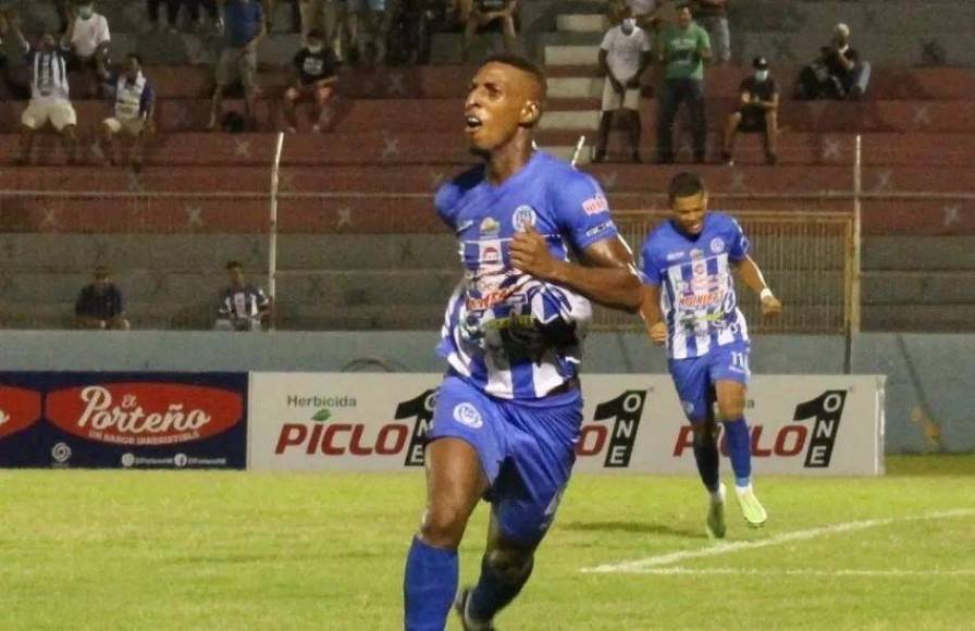 El atacante colombiano Andrés Rentería podría llegar a las filas del Platense para el 2023. En su momento formó parte del Victoria.
