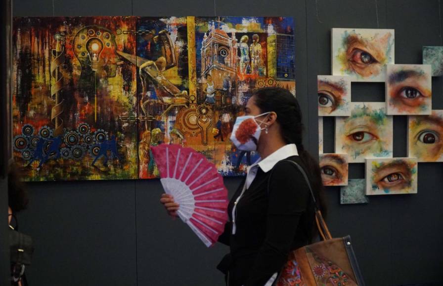 Hoy jueves y mañana viernes habrán dos visitas guiadas respectivamente en la exposición, puede adquirir cualquier obra expuesta en el edificio principal de Banpaís en SPS.