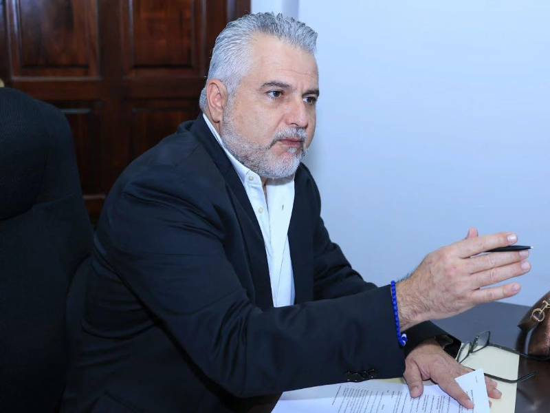 Yaudet Burbara es el gerente de la ENP y comisionado presidencial para el Desarrollo del Sector Logístico.