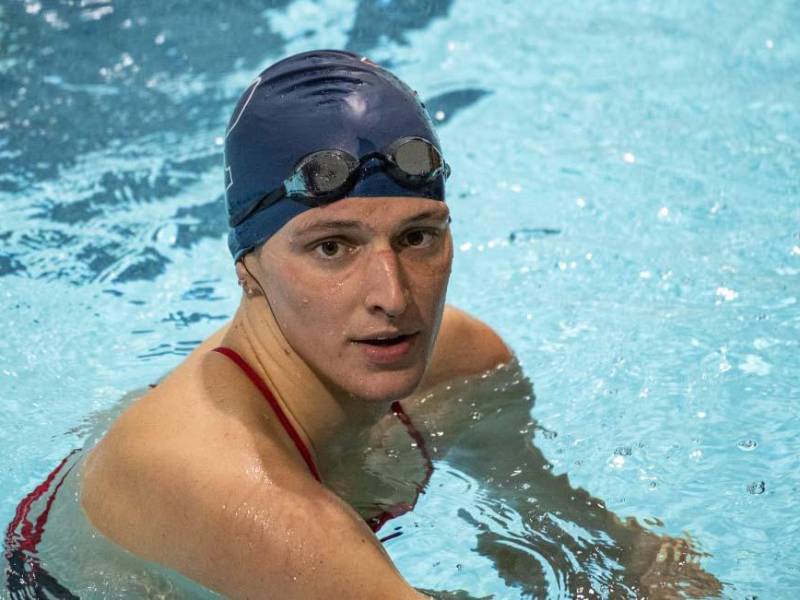 La nadadora transgénero Lia Thomas se clasificó para los campeonatos de la NCAA, que están programados del 16 al 19 de marzo en Atlanta.