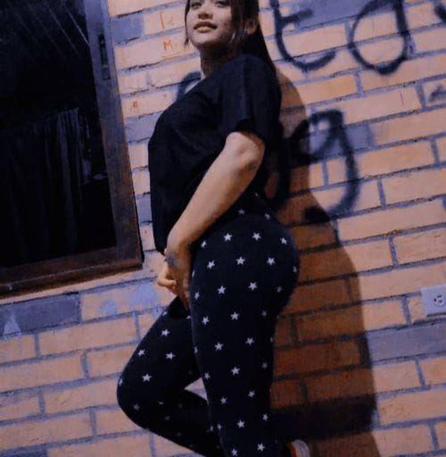 Orellana es originario y residente del barrio El Centro, del casco urbano del Municipio De San Nicolás, departamento de Copán.