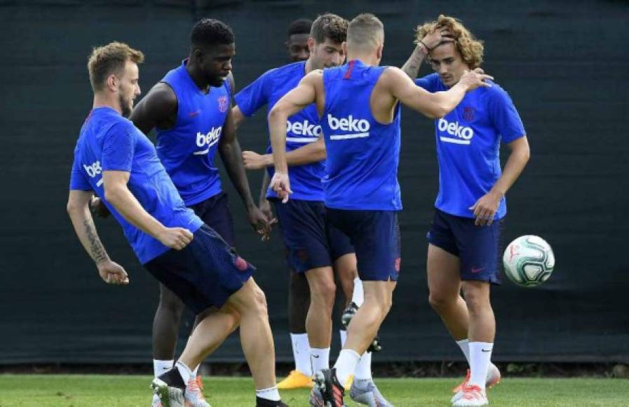 Valverde, DT del Barcelona, podrá trabajar con este grupo de jugadores durante la primera semana, antes de partir el día 20 a Japón para disputar dos partidos de la Rakuten Cup contra el Chelsea y el Vissel Kobe.