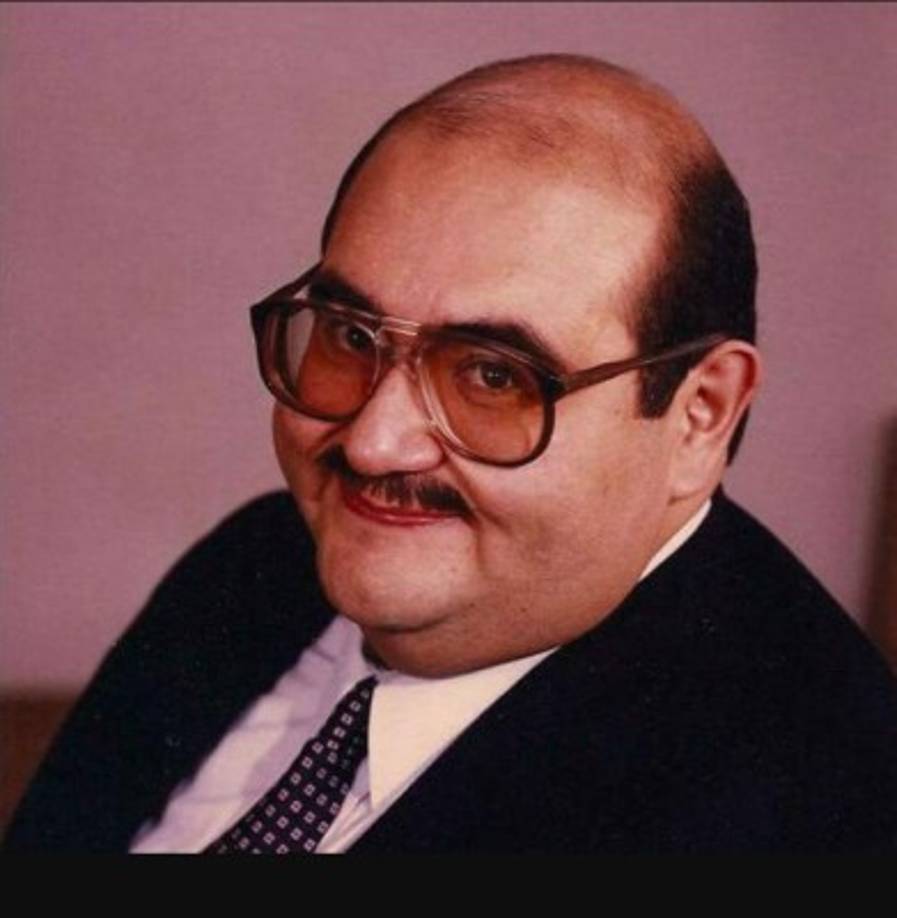 Se hizo famoso por haber interpretado al personaje del 'Señor Barriga' y a 'Ñoño' en El Chavo del 8.