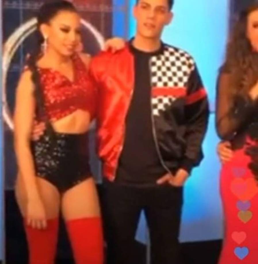 Angie y Carlos quedaron entre los tres más votados de La Academia, ambos se llevaron 100 mil pesos.