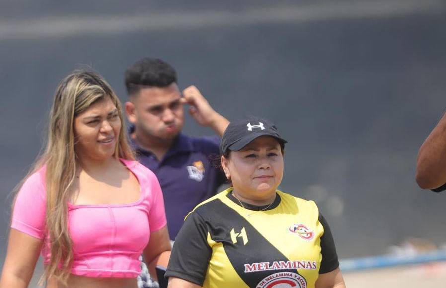 Los aficionados del Génesis hicieron el viaje de Comayagua hasta Juticalpa, ciudad donde se disputará el último partido del repechaje.