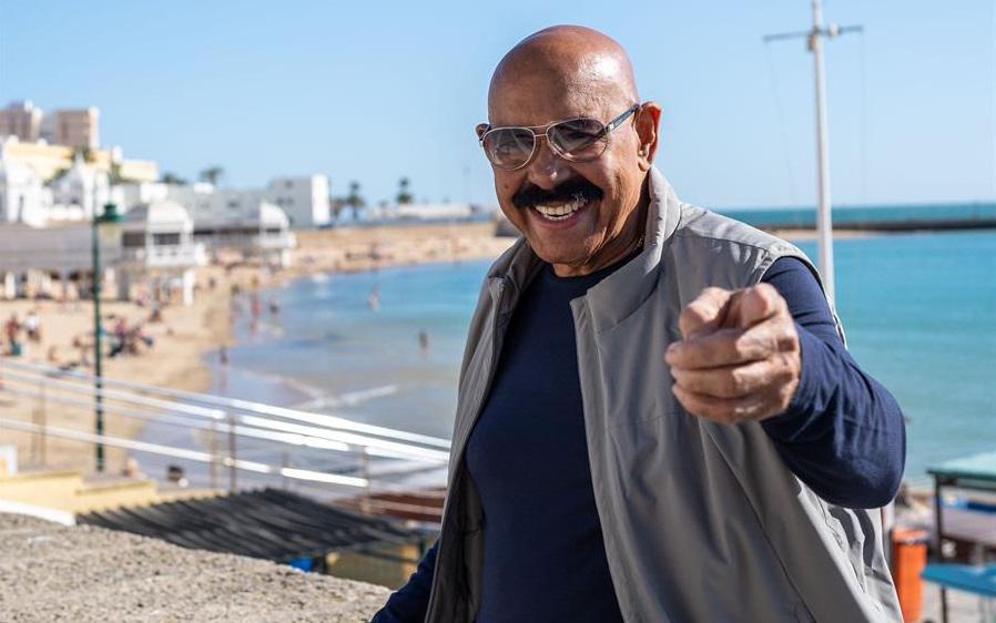 Oscar D’León asegura que quiere seguir cantando “80 años más”