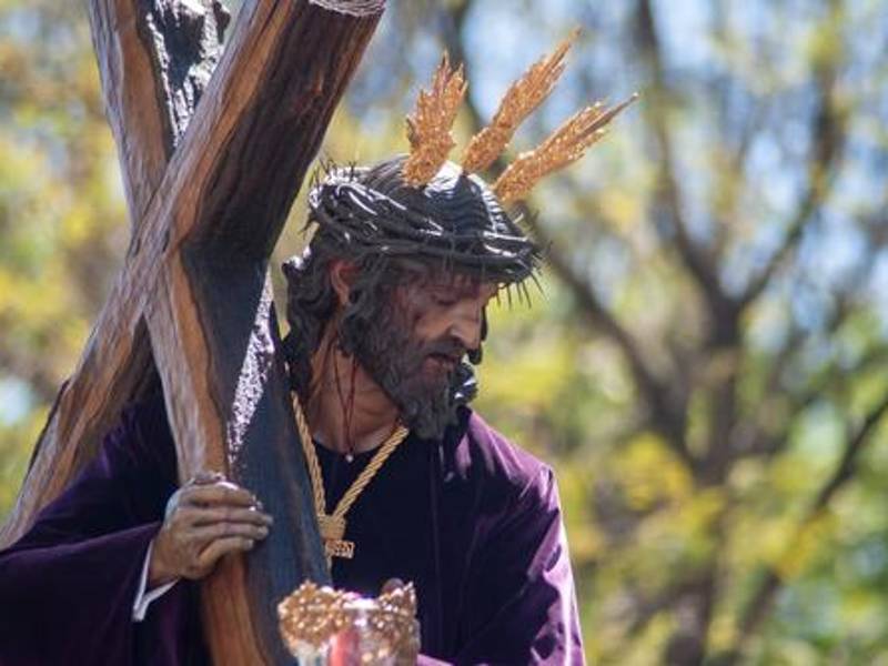 Estudiar el origen y los fundamentos de nuestra religión; volver a leer las escrituras; fortalece nuestra conexión con lo espiritual.