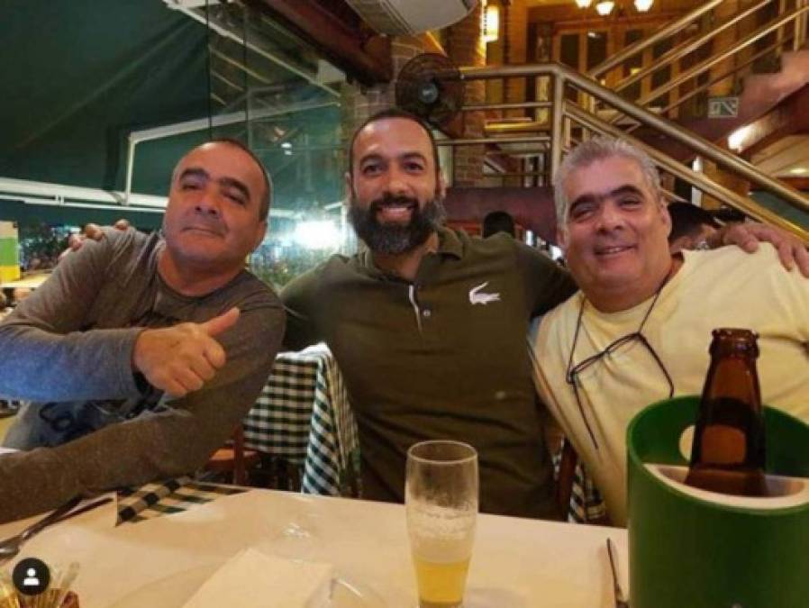 Fabio de Souza radica en Brasil y en sus redes sociales muestra lo bien que la pasa tras decirle adiós al fútbol como futbolista.