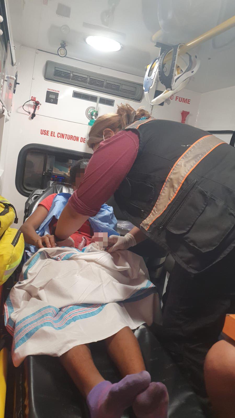 Hondureña da a luz en pleno centro de San Pedro Sula (fotos)