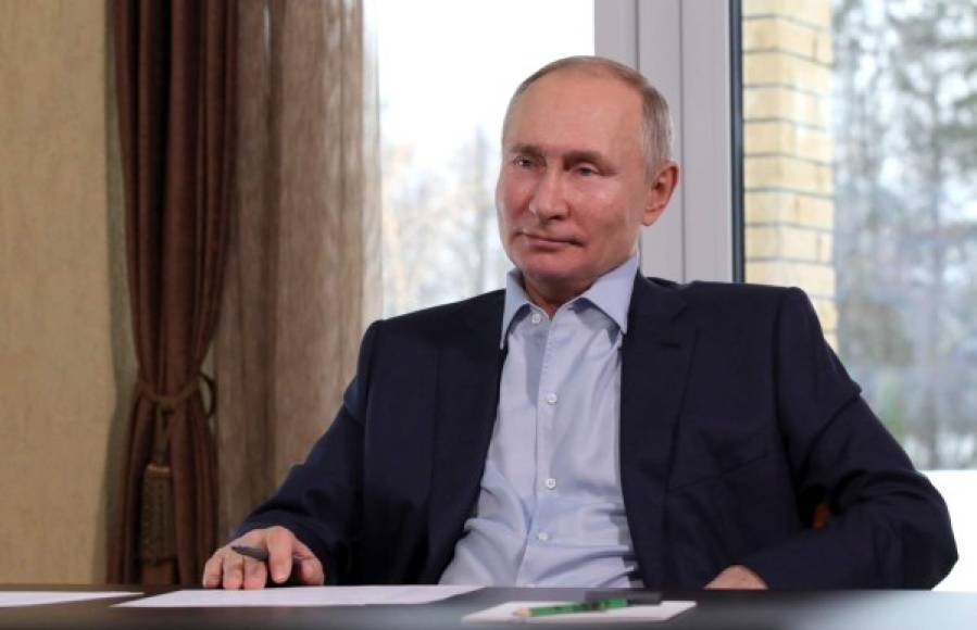 El presidente ruso, Vladimir Putin, negó las acusaciones de Navalni y dijo que el Palacio no le pertenecía. Foto AFP