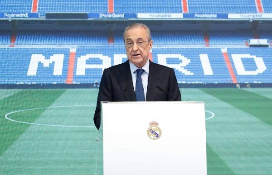 El presidente del Real Madrid, Florentino Pérez, durante el acto de despedida de Sergio Ramos.