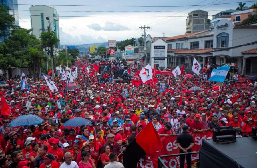 Colectivos de Libre estarán en desfiles de las fiestas patrias